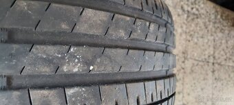 Pneu Falken Azenis 225/45 R17 - 2
