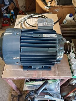 Elektromotor 4kw 2900ot - 2