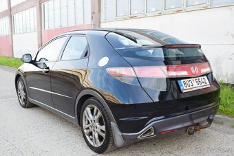Honda Civic 2.2 I-CDTi/2011/MANUÁL/KŮŽE/AC - 2