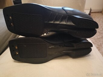 Dětské boty na běžky vel.38 (stélka 24 cm) - 2