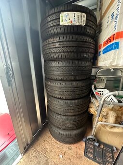 Letní kola elektrony Ford 16” 216/65 R16C 109/107 T 6ks - 2
