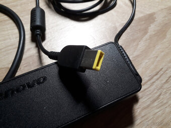 Originální nabíječka Lenovo 20V 65W hranatý konektor - 2
