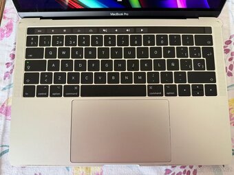 Macbook 13 Pro Touchbar - 2