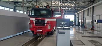 Volvo TERBERG sklapač+hydraulická ruka - 2