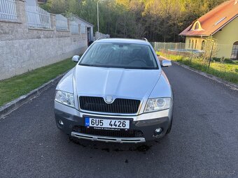 Škoda Octavia scout 2.0 tdi4x4 103kw - 2