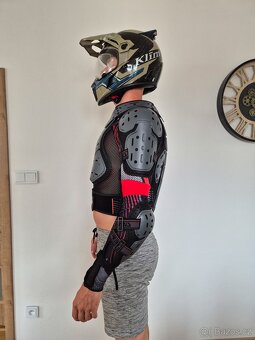 Acerbis koerta 2.0 chranicova vesta XXL. - 2