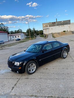 Chrysler 300c 3.0 CRD NOVÁ STK - 2