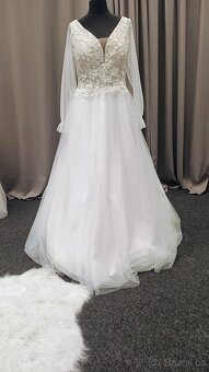Výprodej Plus Size svatebních šatů ze zrušeného salonů - 2