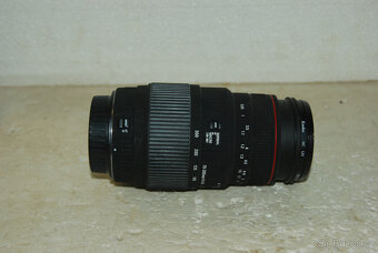 SIGMA 70-300mm f/4.0-5.6 APO DG MACRO Canon - 2