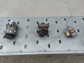 PŘÍSLUŠENSTVÍ MOTORU - MERCEDES A150 70kW - 2