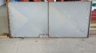 Plechové vrata, brána - 2