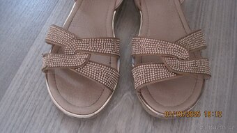 Boty, tenisky BEJO, sandálky Baťa, vel. 33, 34 - 2