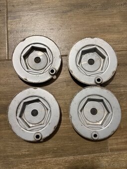 Středové pokličky BORBET 150mm - 2