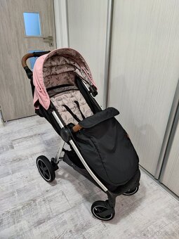 Kočárek petite a Mars royal - 2