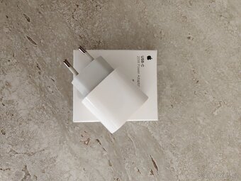 Apple USB-C 20W nabíjecí adaptér - 2