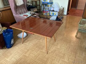 konferenční stolek - 2