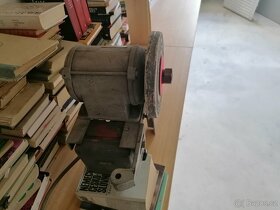 stolní bruska 380 - 2