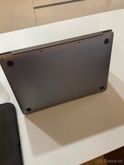 MacBook Air 13 TOP STAV - 2