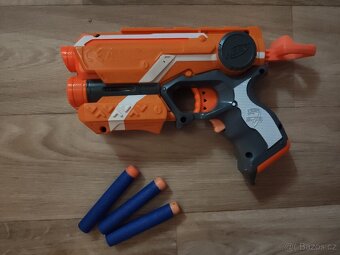 Nerf mechanická pistole - 2
