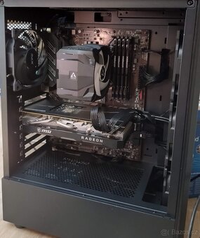 Herní PC s i5-9600KF, RX 5700 XT a 23" 1080p LCD - 2