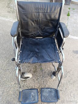 Invalidní vozík - 2