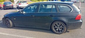 BMW 325d - 2