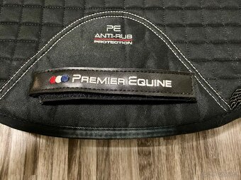 Podsedlová dečka Premier Equine s Merino beránkem - 2