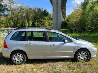 Peugeot 307 kombi 1.6 HDI, 66 kW - 2