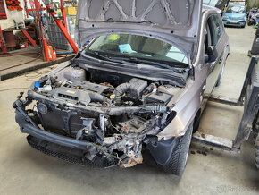 KIA CEED 2008 HB DOHC - DILY z havar. AUTA - 2