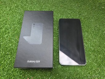 Samsung Galaxy S24 black 128gb - 2