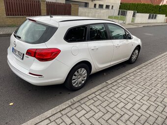 OPEL ASTRA SPORTS TOURER 1.6CDTI 100kw - 2