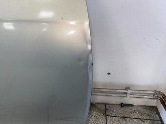 Pravé přední dveře stříbrná LR7L VW Golf 6 kombi r.v. 2012 - 2