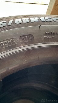 215/65 R16C 104/102T - 2