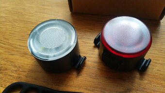 Přední a zadní led světla na kolo nové v krabičce - 2