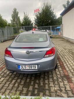 Opel Insignia 2.0 CDTi - 2