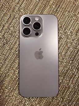 Apple iPhone 16 Pro 512 GB přírodní titam - 2