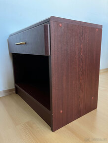 Prodám TV stolek, noční stolek - 2