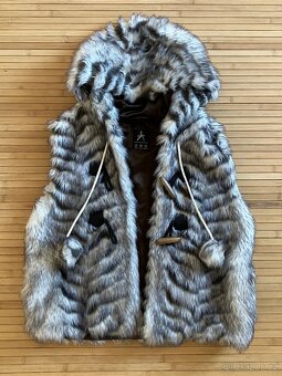Dámská kožešinová vesta vel.36/S - 2