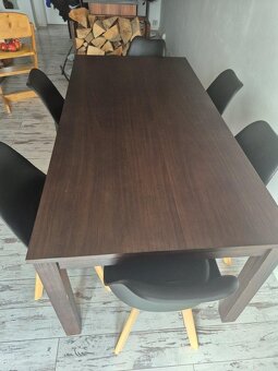 Velký jídelní stůl - 2