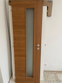 Interiérové dveře višeň + kliky - 2