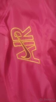 Sustakova bunda Nike - 2