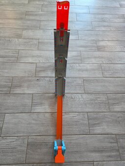 Loto a autodráhy - 2