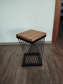 dekorační stolek - 2