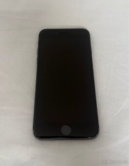 IPhone 8 64gb černá. - 2