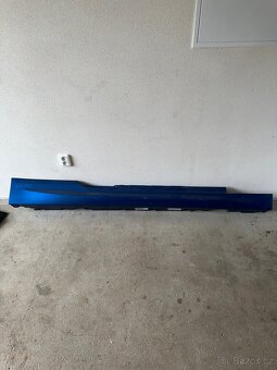 Bmw f12/f13/M6 pravý práh - 2