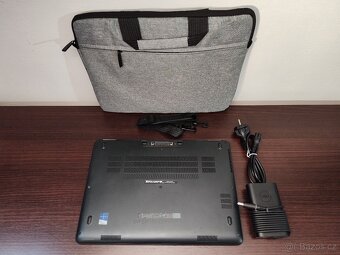 podsvícený Dell e7470,i5-3,0 GHz,FullHd IPS,DDR4,Top Baterie - 2