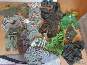 Khaki a béžové oblečky pro miminko - 2