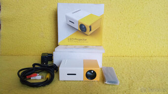 LED projektor PVO - 2