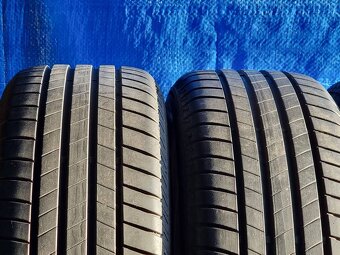 Letní pneu Bridgestone 99V 215 55 18 - 2