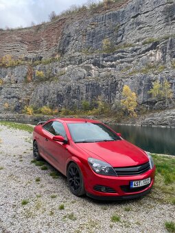 Opel Astra H Twintop - 1.8L - 2